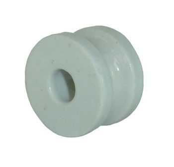 Isolateurs en porcelaine de haute qualité avec un diamètre de 41 mm fabriqués à partir de porcelaine de qualité supérieure
