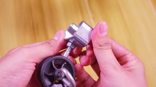 Lisse et silencieux : installation et examen des poulies de rail de fenêtre robustes